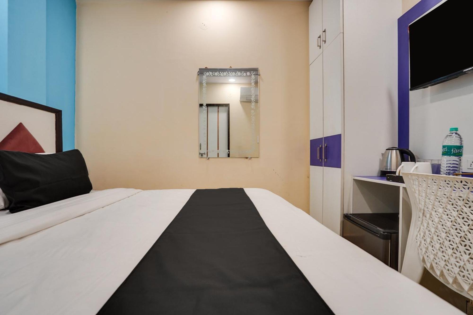 O Gold Star Hotel 4*